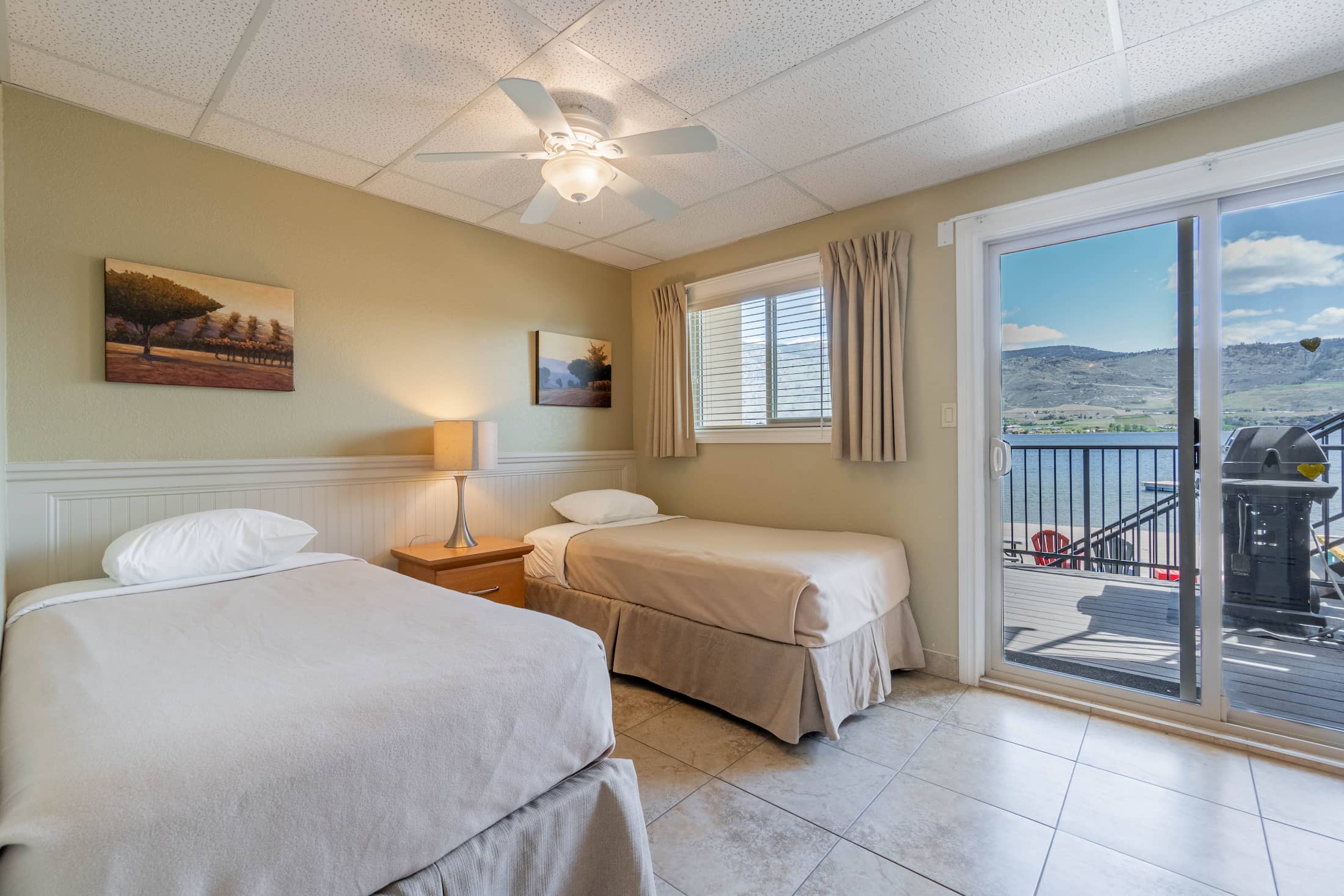 Osoyoos Accommodations Unit 104