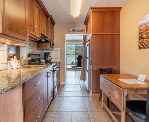 Osoyoos Accomodations - Unit 105