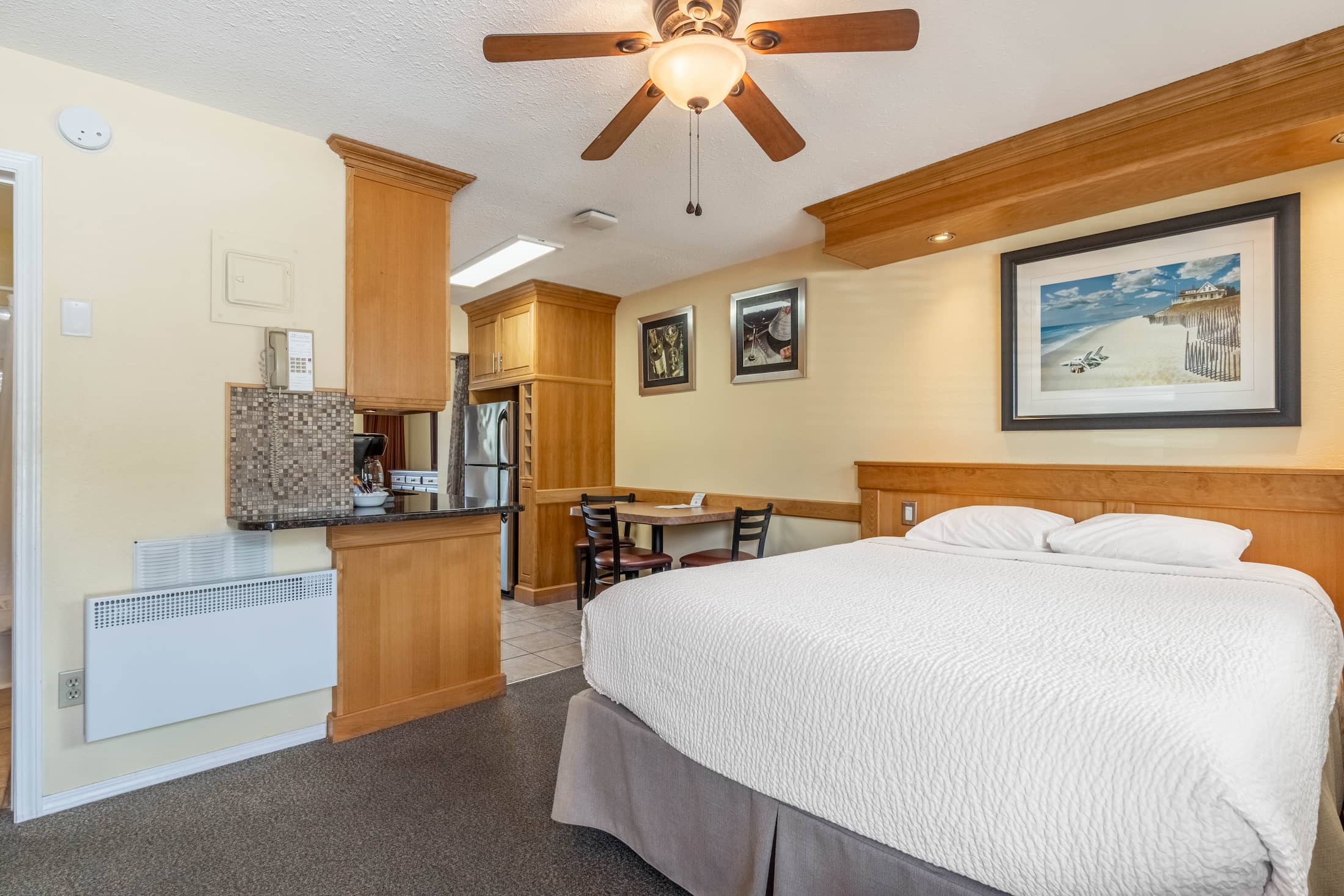 Osoyoos Accommodations - Unit 106