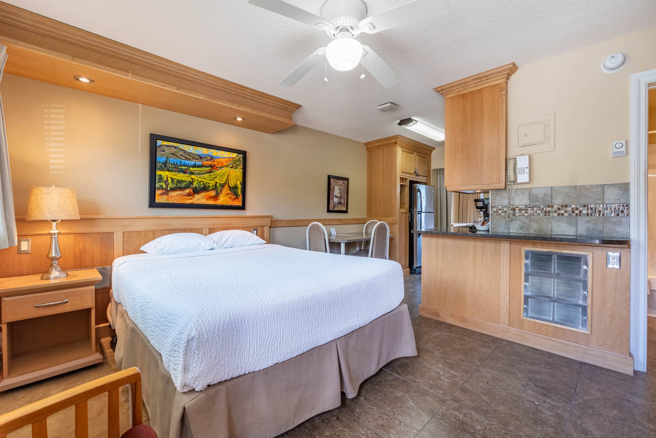 Unit 109 - Osoyoos Accomodations