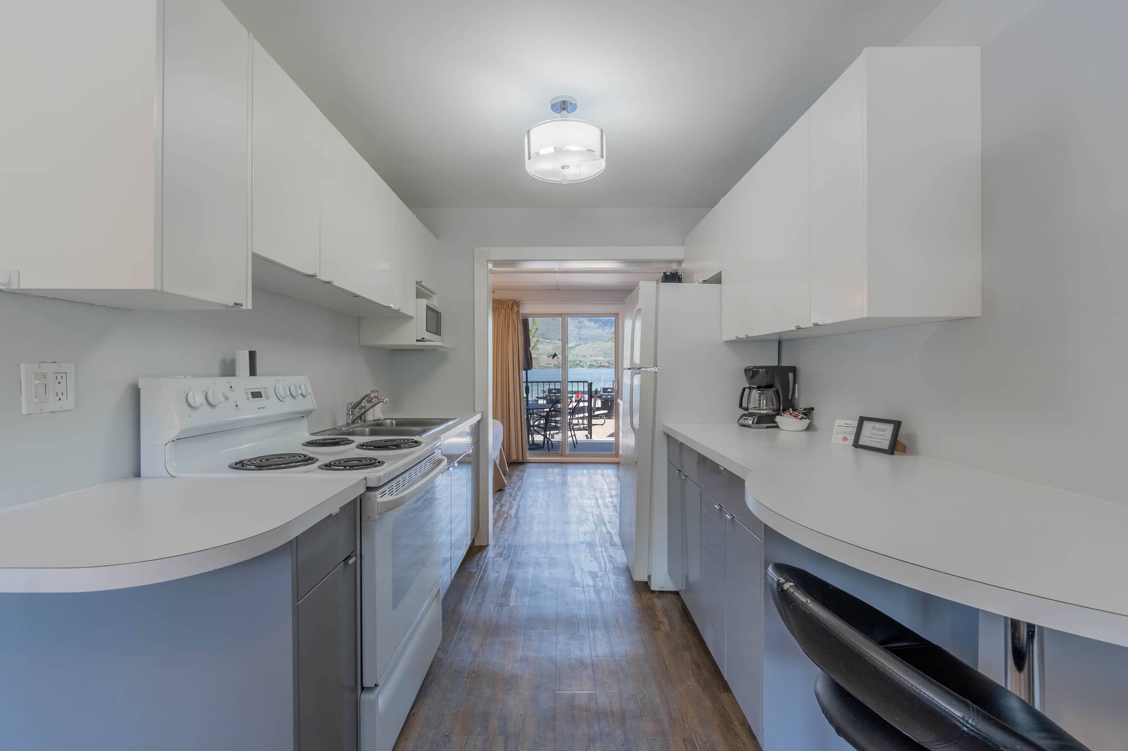 Unit 117 - Osoyoos Accommodations