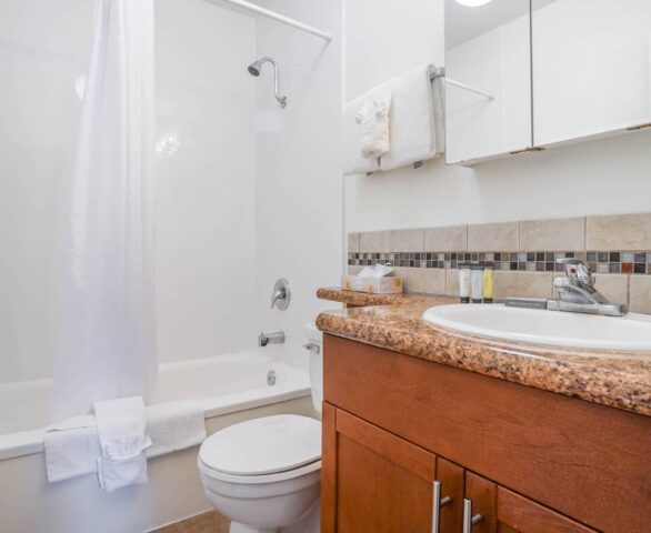 Unit 115 - Osoyoos Accomodations