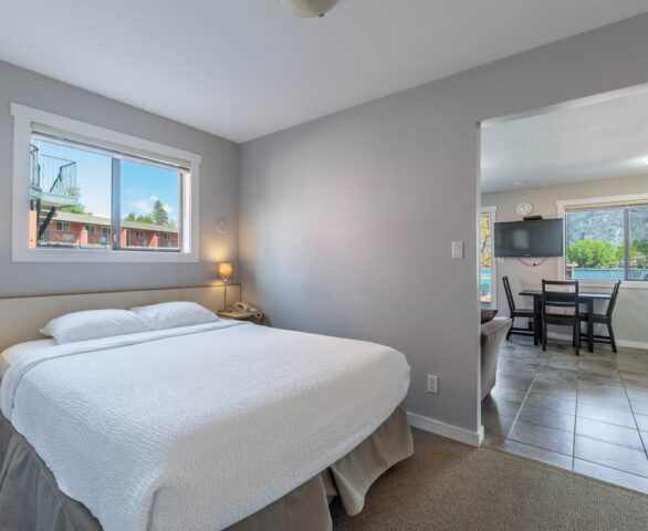 Safari Beach Resort Osoyoos - Unit 131