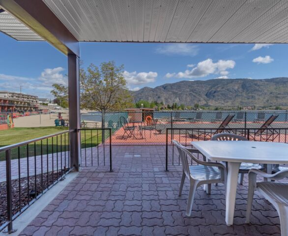 Safari Beach Resort Osoyoos - Unit 131