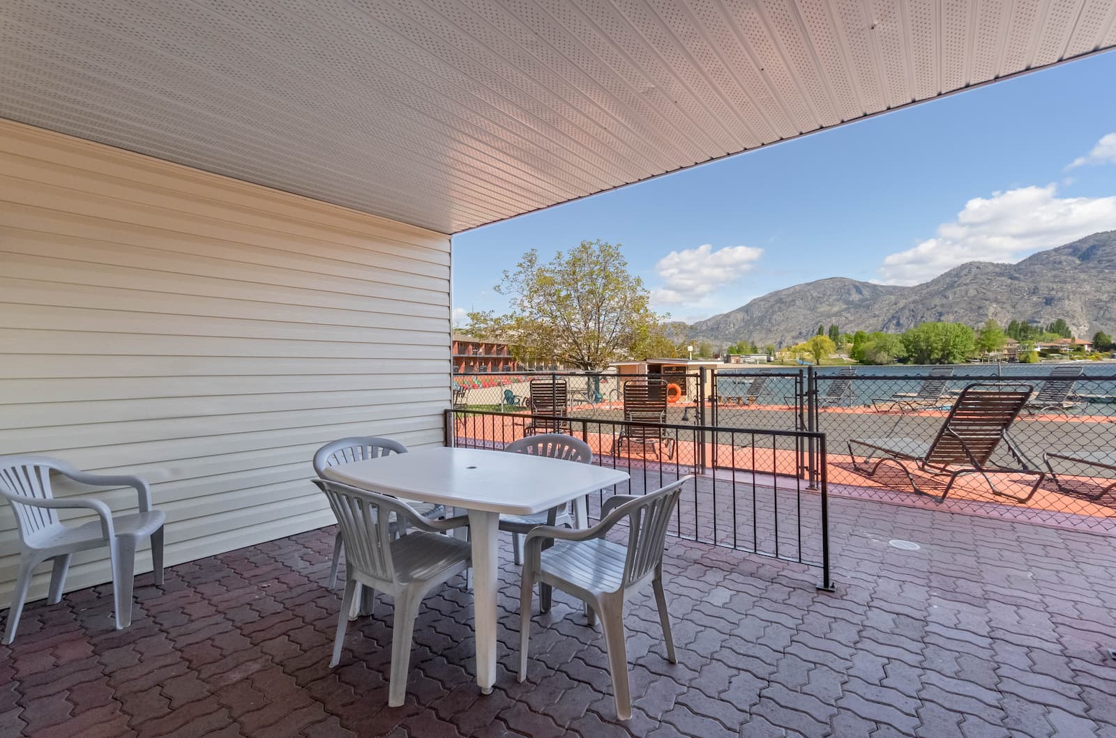 Safari Beach Resort Osoyoos - Unit 132
