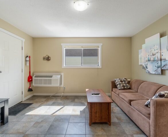Safari Beach Resort Osoyoos - Unit 133