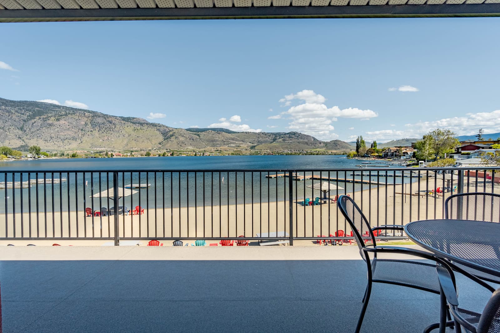 Safari Beach Resort Osoyoos - Unit 209