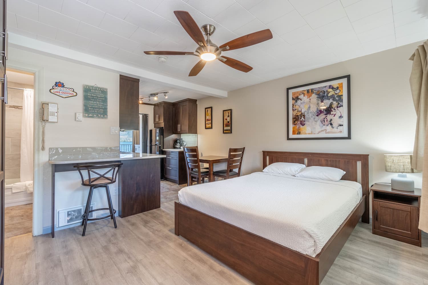 Safari Beach Resort Osoyoos - Unit 212