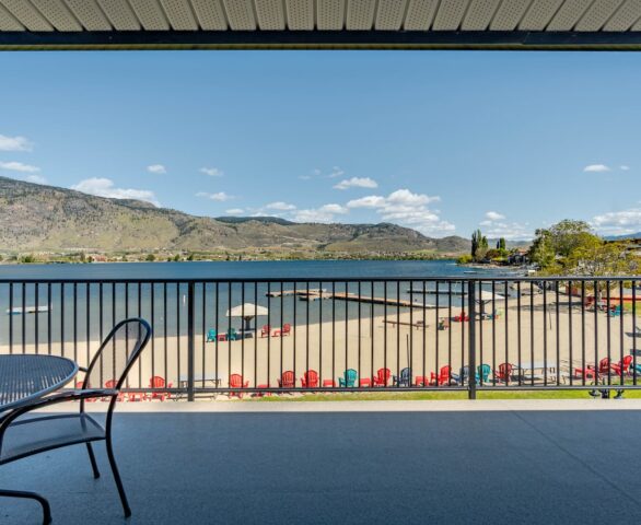 Safari Beach Resort Osoyoos - Unit 212