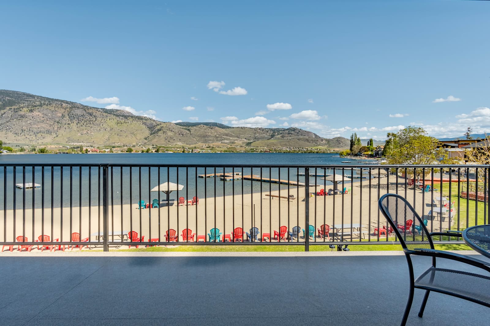 Safari Beach Resort Osoyoos - Unit 214
