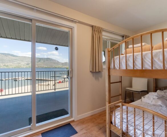 Safari Beach Resort Osoyoos - Unit 214