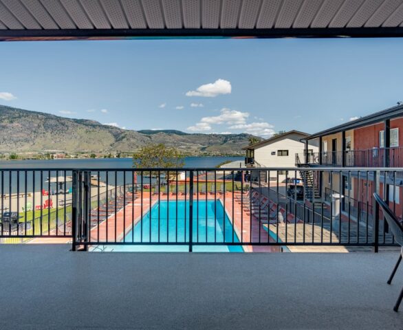Safari Beach Resort Osoyoos - Unit 221