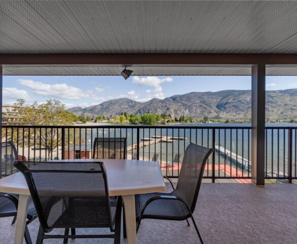 Safari Beach Resort Osoyoos - Unit 232