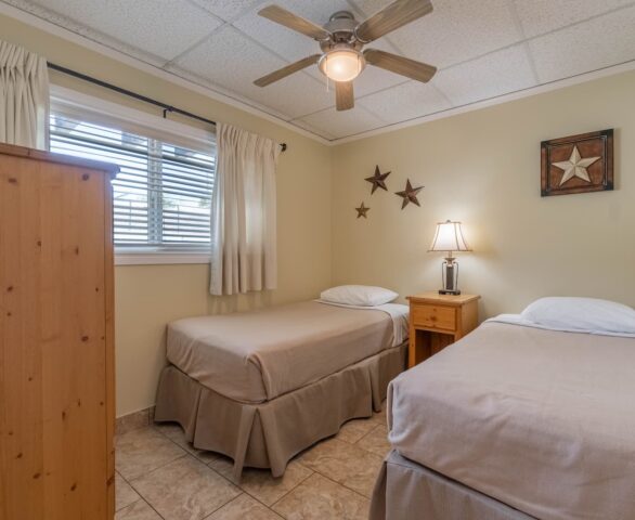 Safari Beach Resort Osoyoos - Unit 300