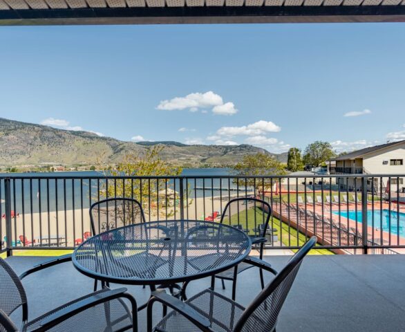 Safari Beach Resort Osoyoos - Unit 217