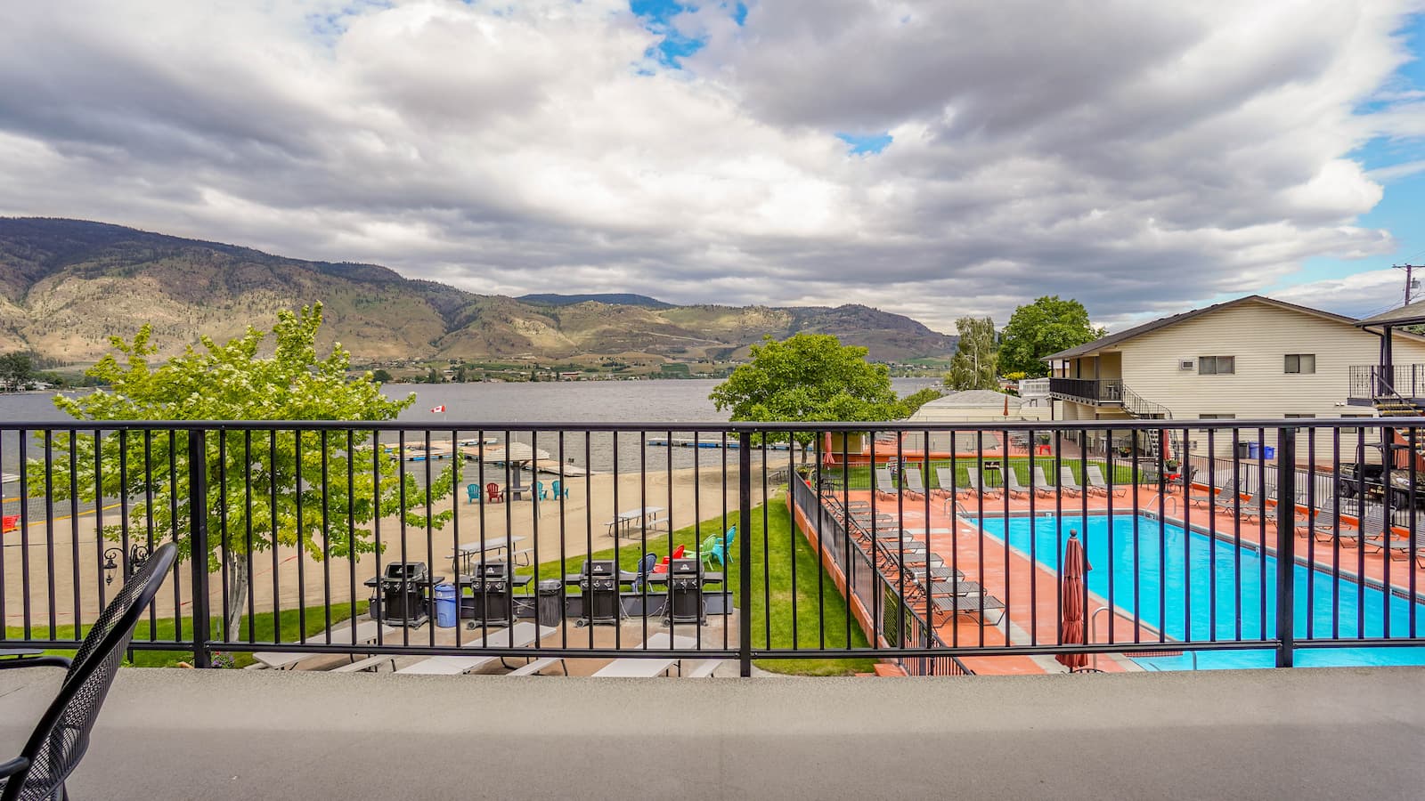 Safari Beach Resort Osoyoos - Unit 218