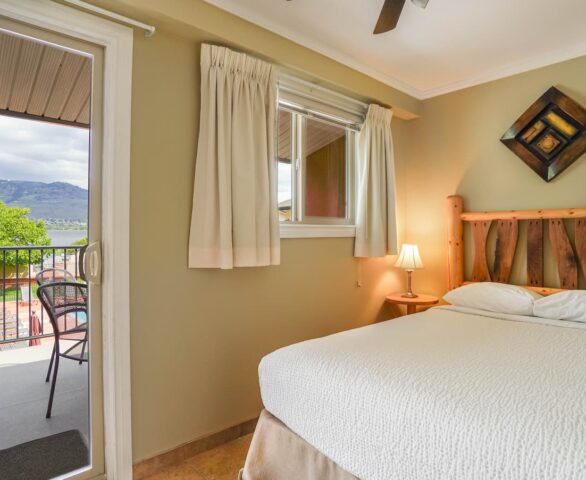 Safari Beach Resort Osoyoos - Unit 219