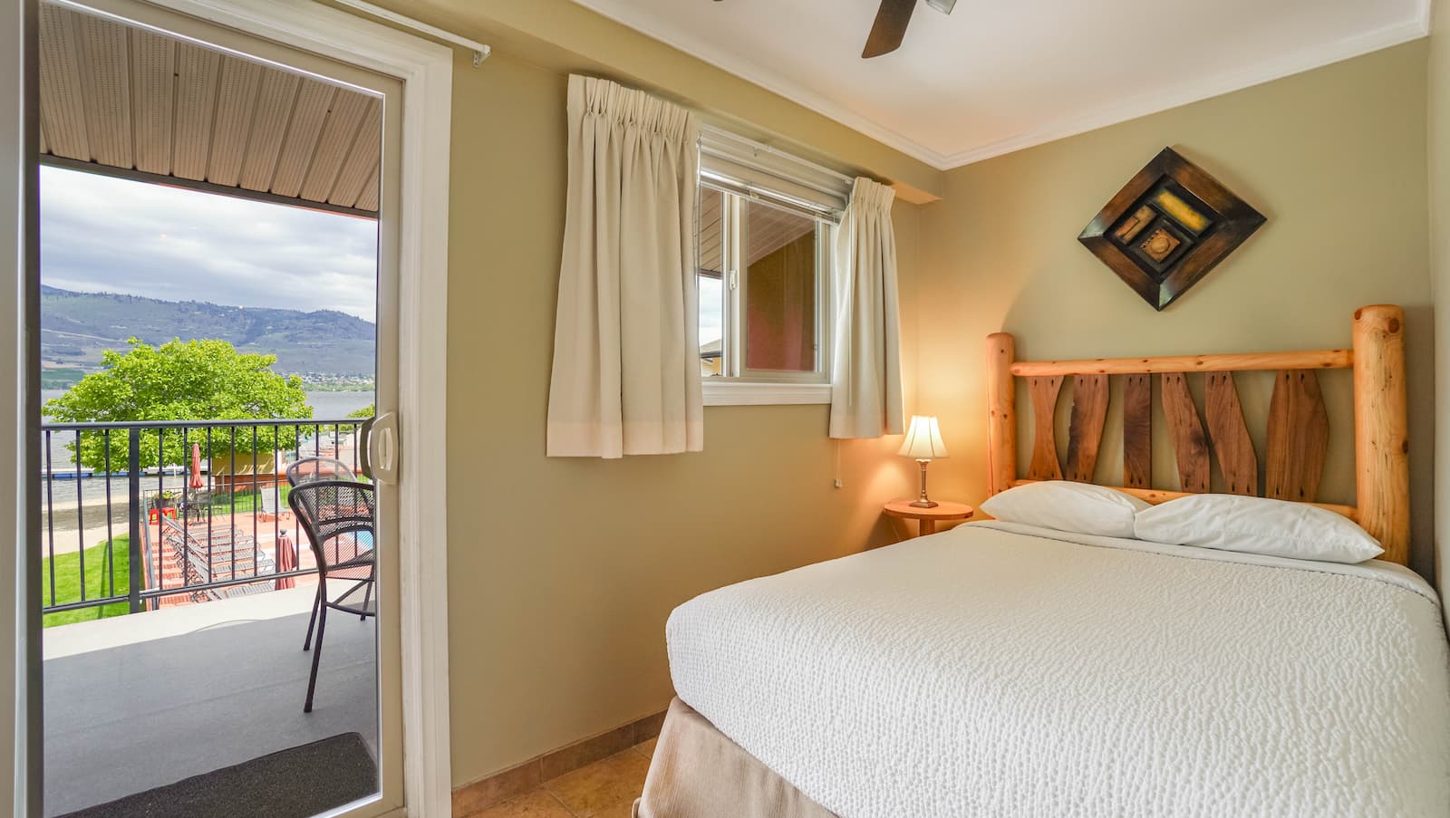 Safari Beach Resort Osoyoos - Unit 219