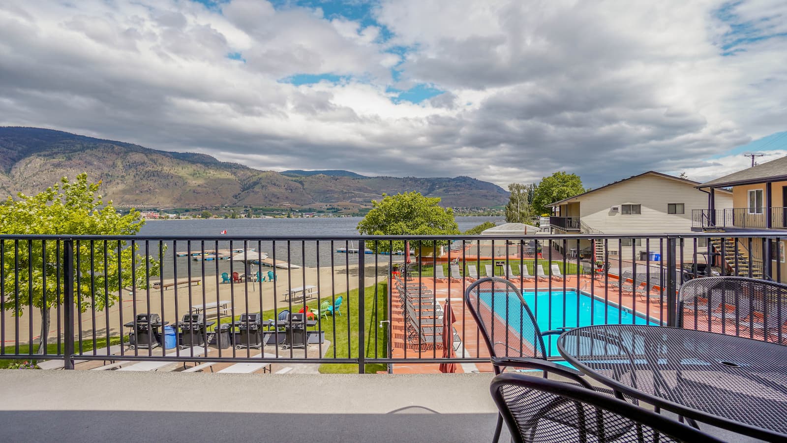 Safari Beach Resort Osoyoos - Unit 219