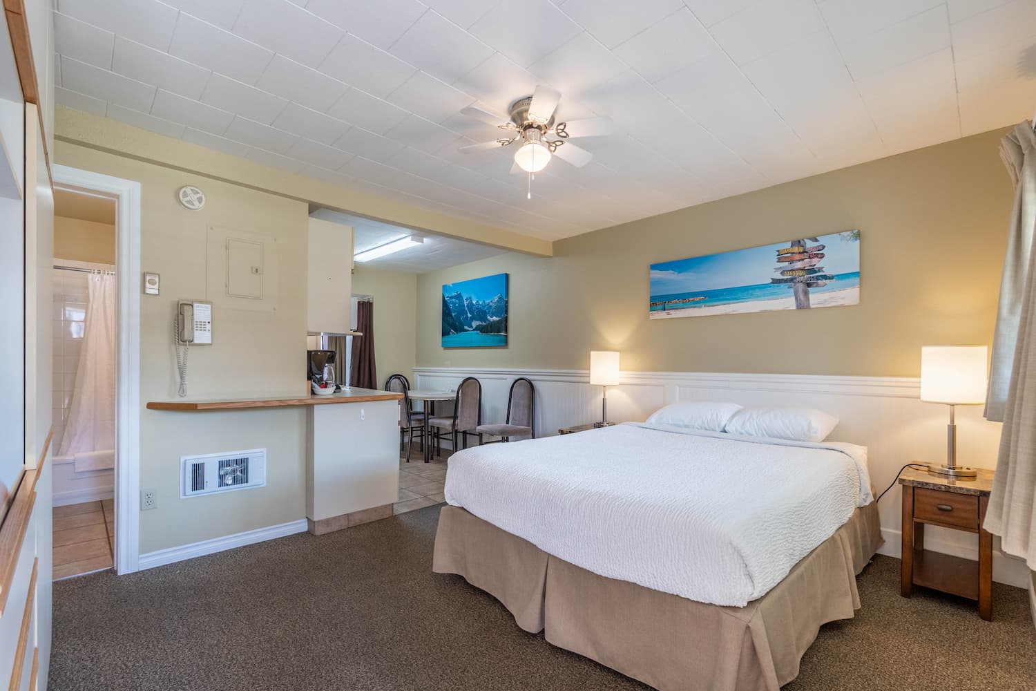 Safari Beach Resort Osoyoos - Unit 220